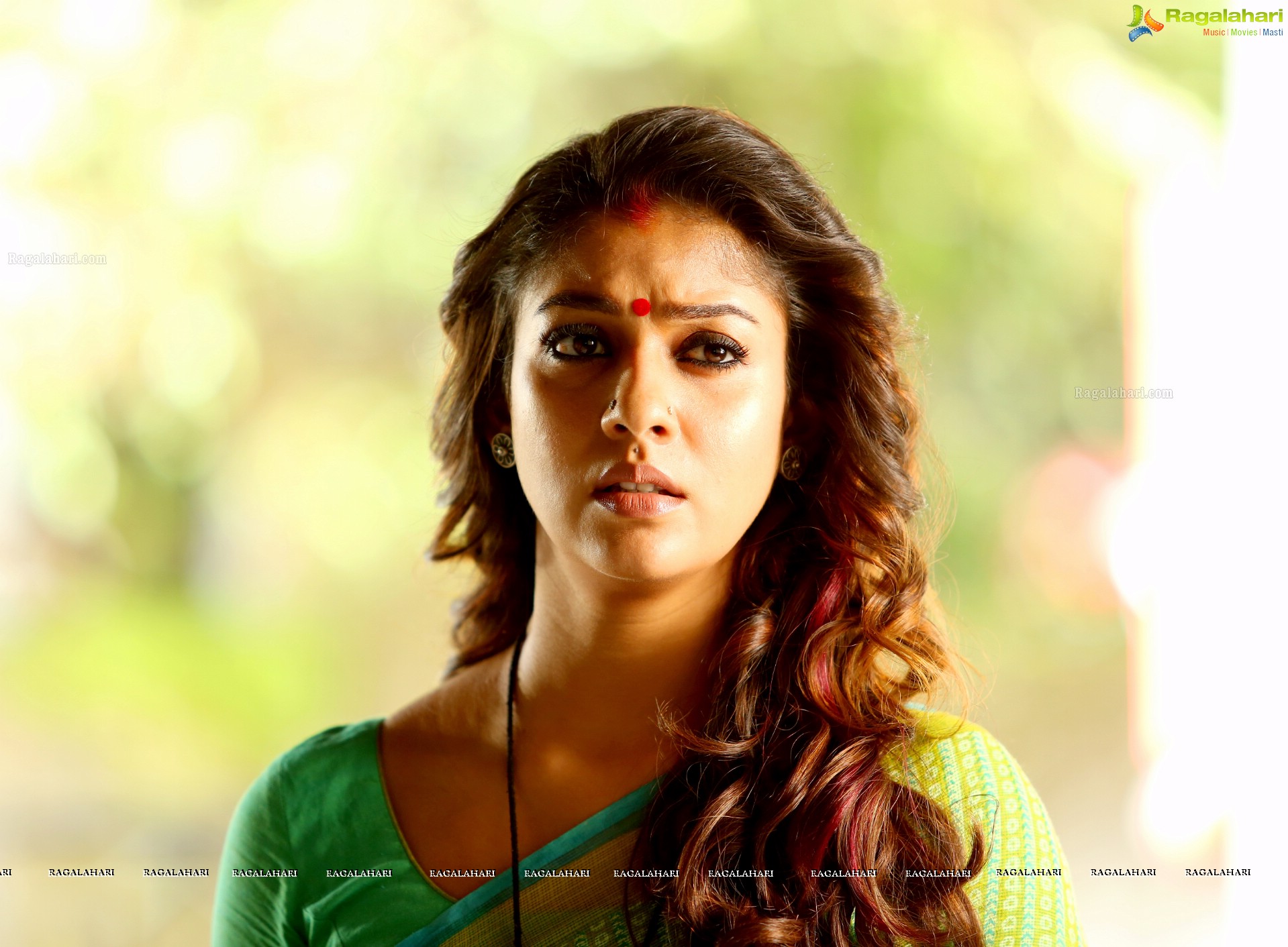 Nayantara Stills in Vasuki, HD Photo gallery, Images