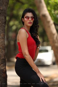 Khushboo Maheshwari Exclusive photoshoot