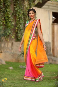 Khushboo Maheshwari Half Saree