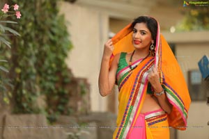 Khushboo Maheshwari Half Saree