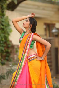 Khushboo Maheshwari Half Saree