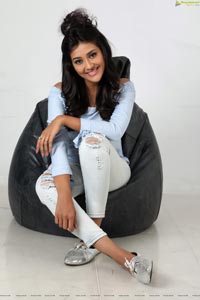 Pooja Jhaveri