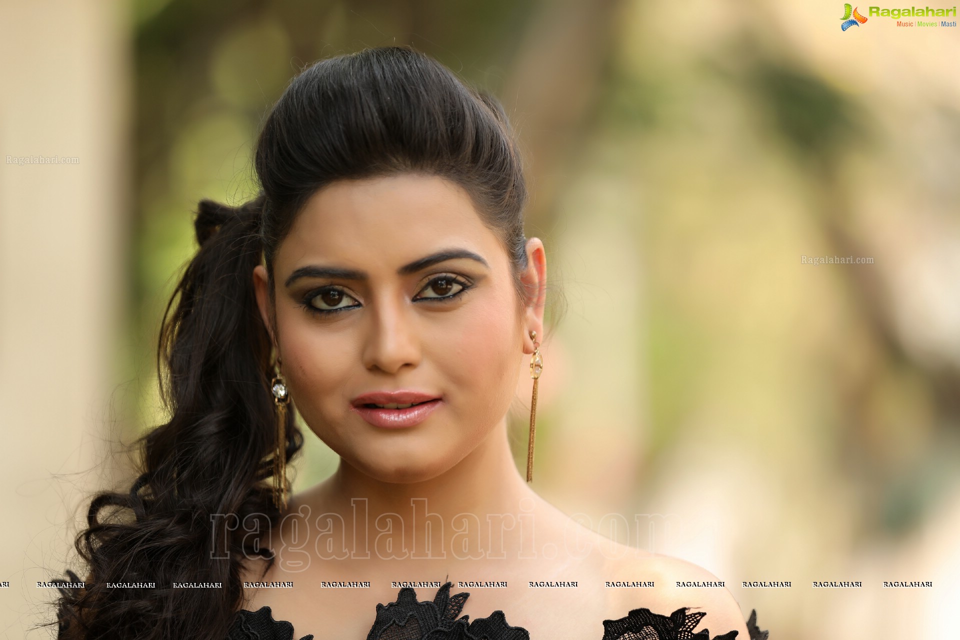 Shipra Gaur (Exclusive) (High Definition)