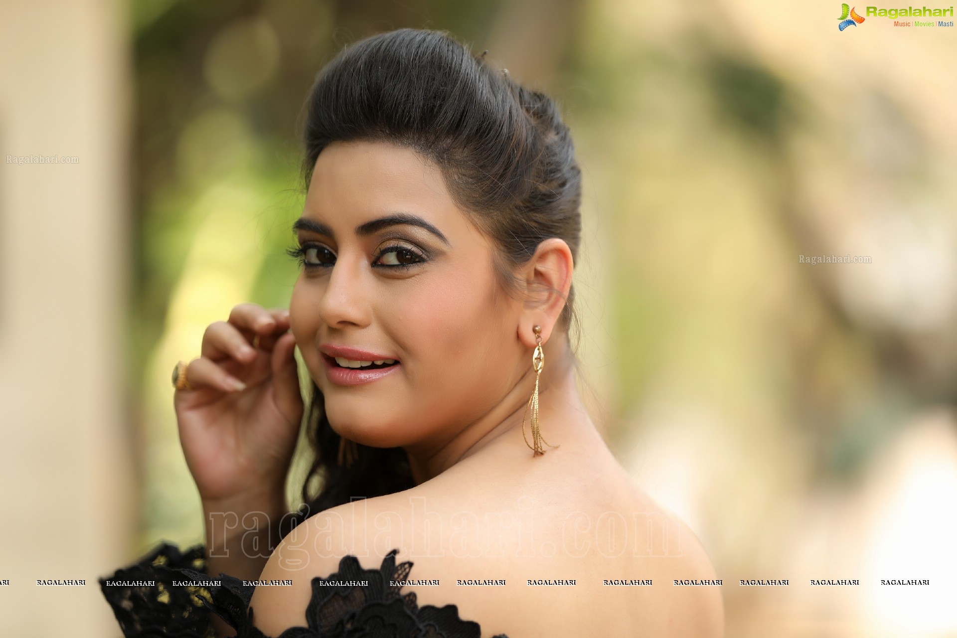 Shipra Gaur (Exclusive) (High Definition)