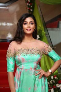 Anisha Ambrose