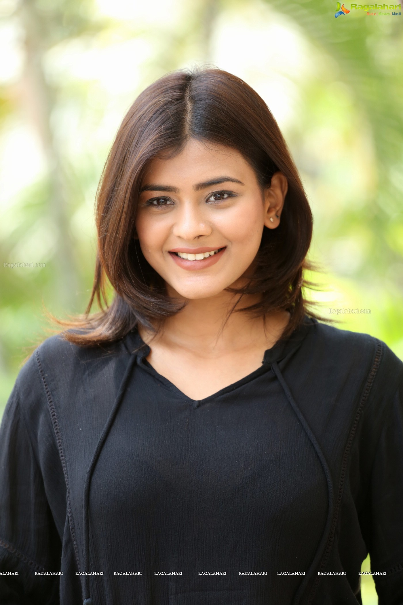 Hebah Patel (Posters)