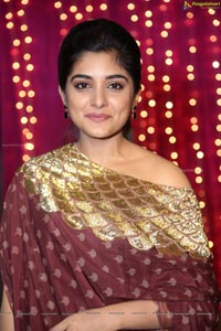 Nivetha Thomas