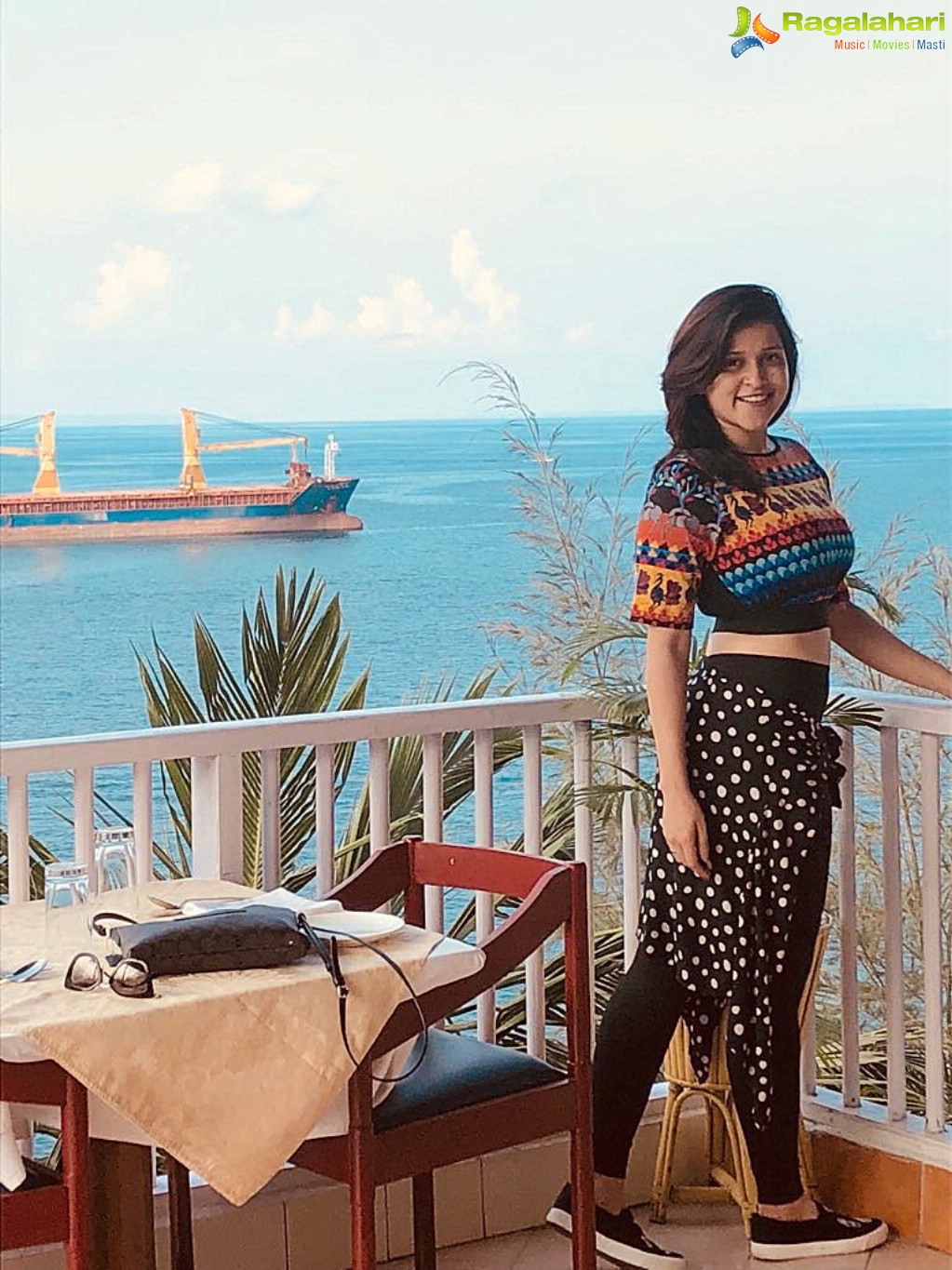 Mannara Chopra