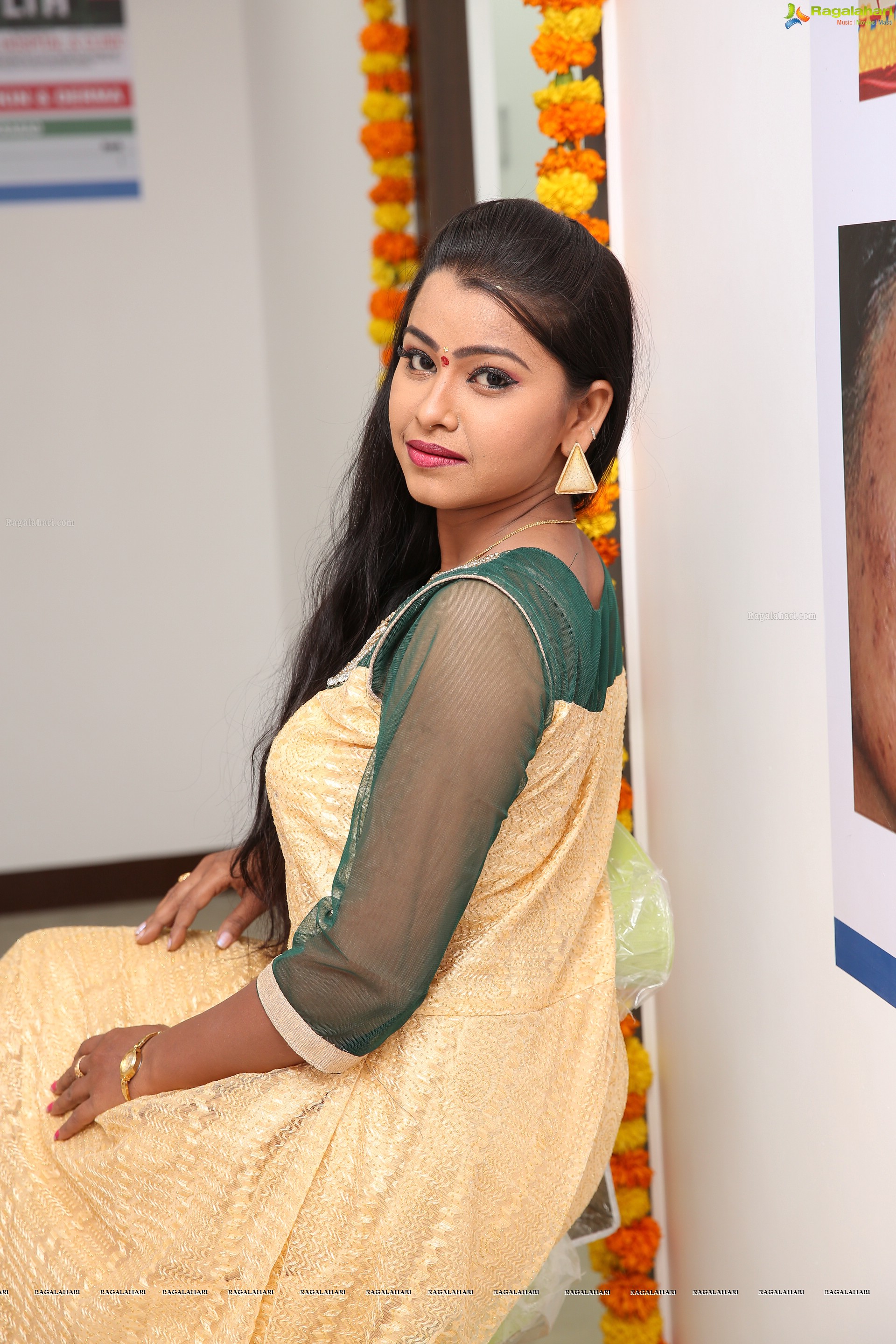 Swapna at Arshi - Skin and Hair Clinic Launch (High Definition)