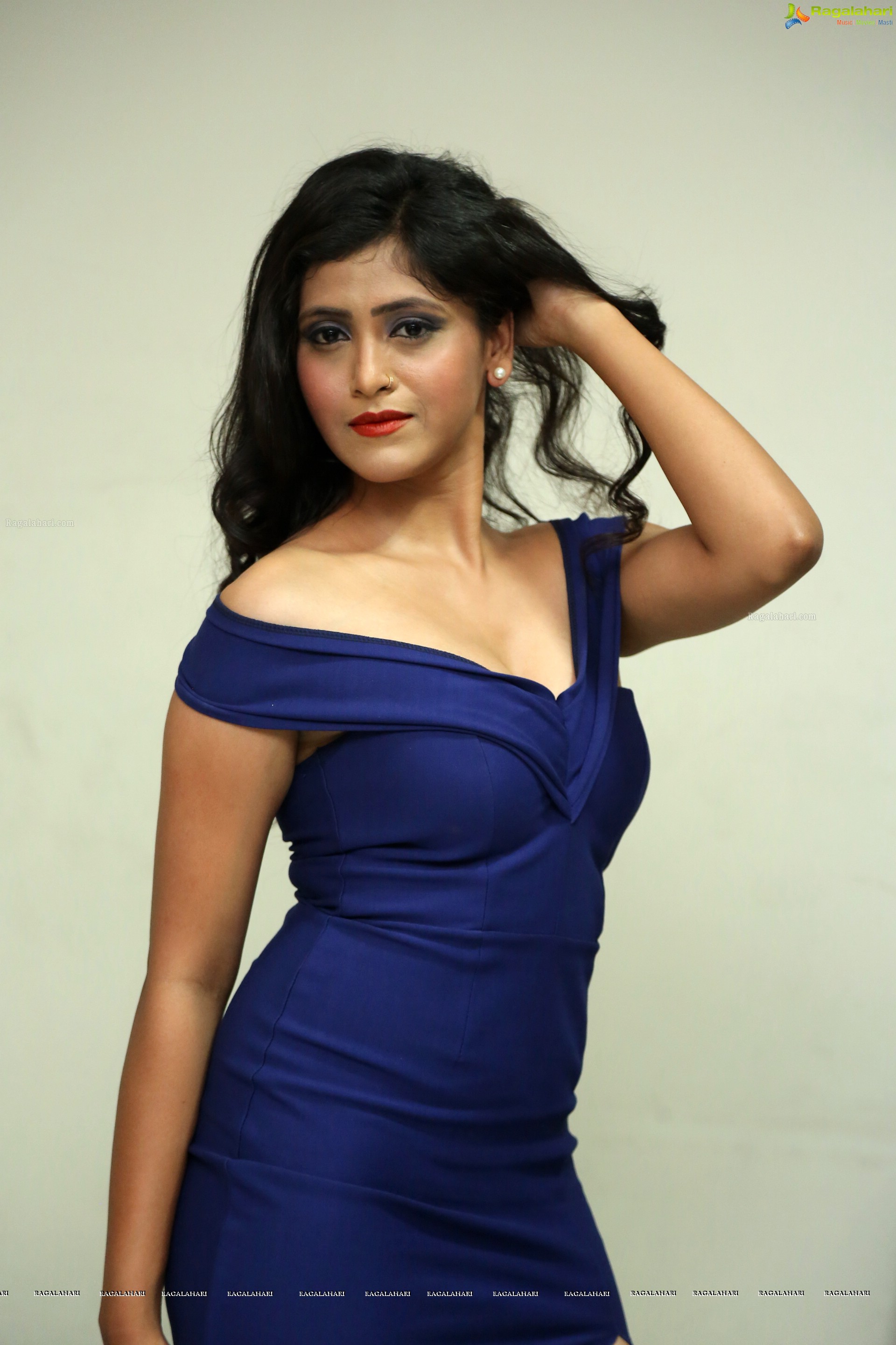 Arshi Srivastava at Glamour Girls Movie Launch (High Definition)