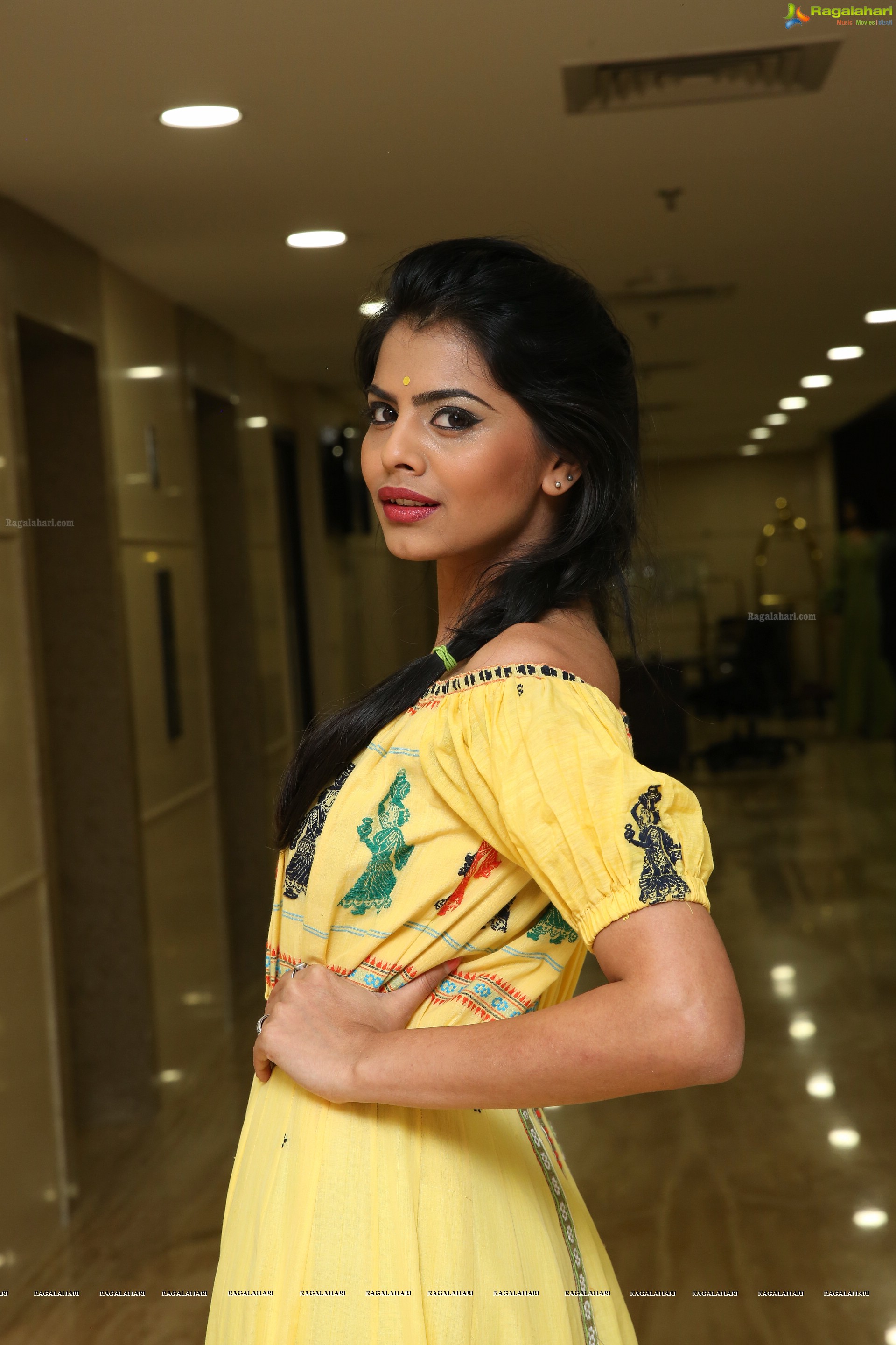 Arunima Suresh at Nixon Series Fashion Show (High Definition)