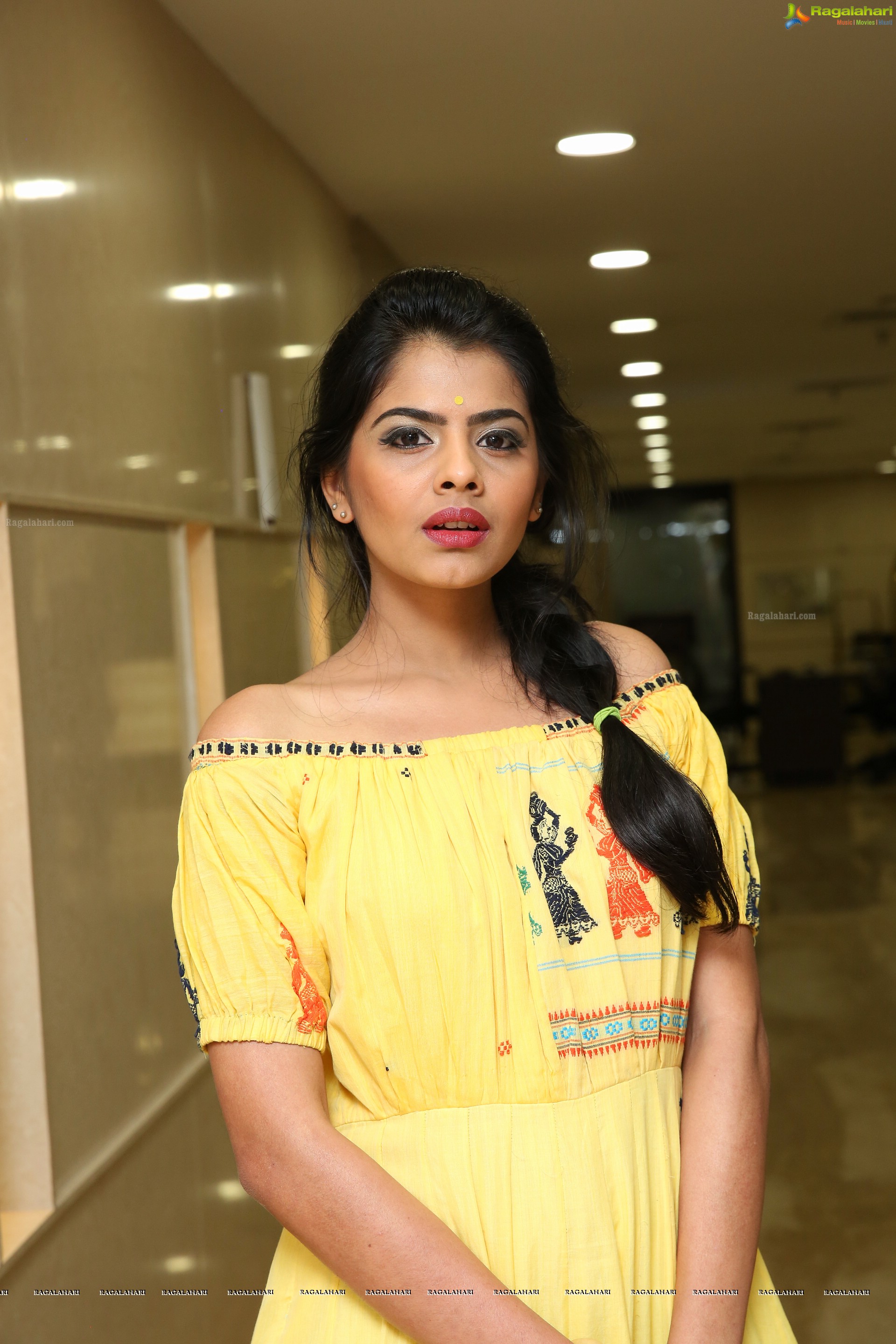 Arunima Suresh at Nixon Series Fashion Show (High Definition)