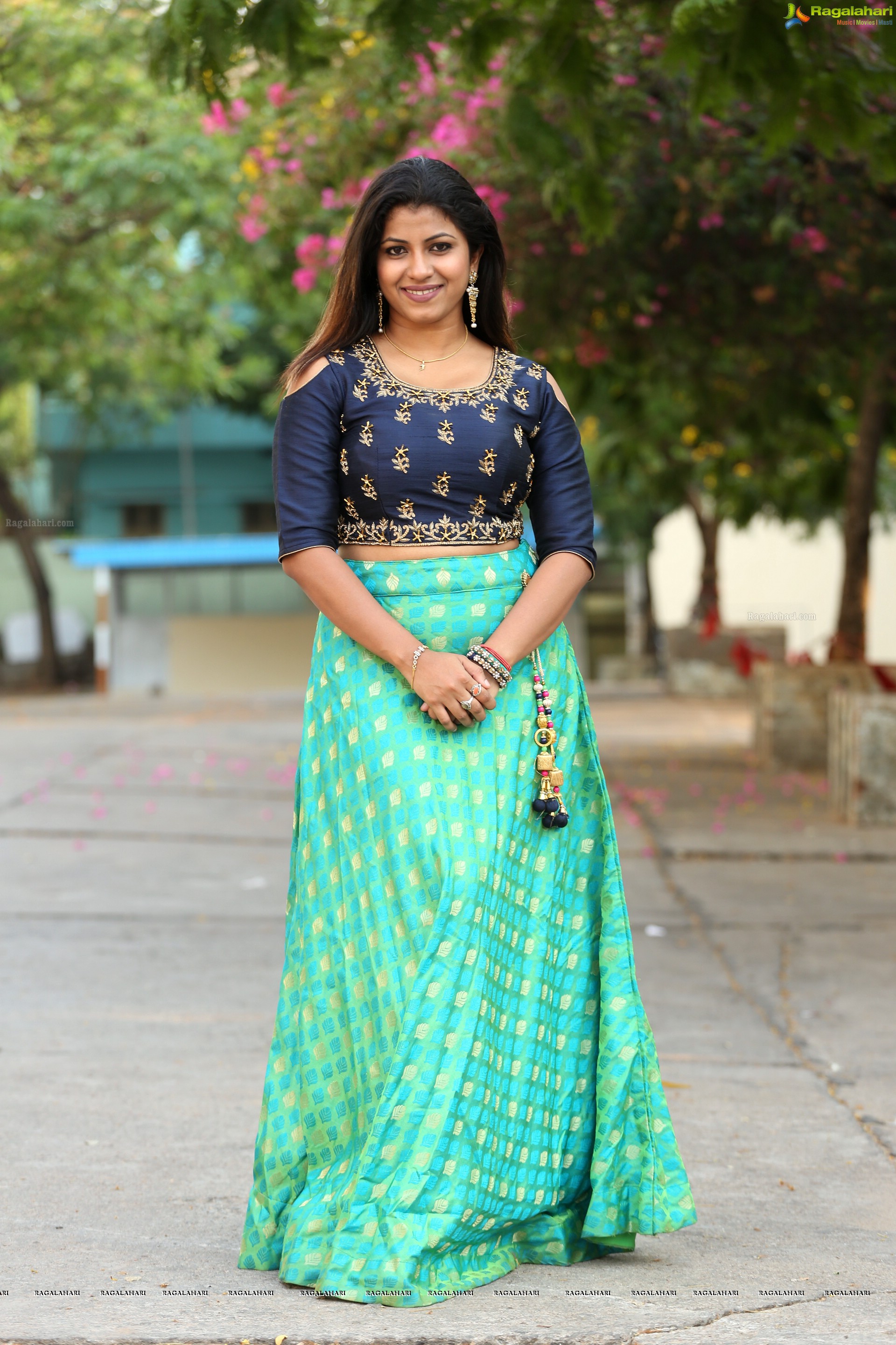Geethanjali Thasya at Weaves of India Expo (High Definition)