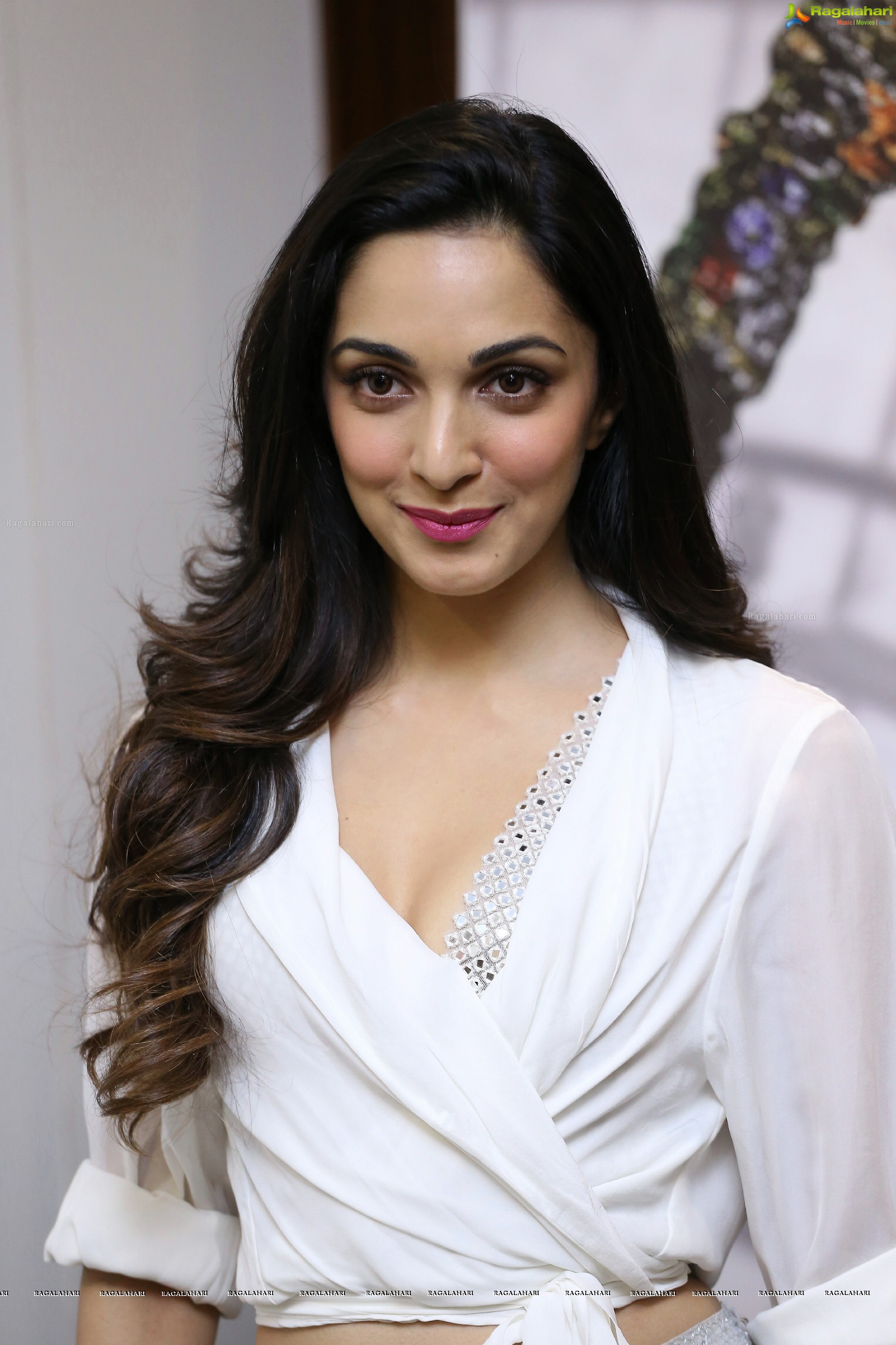 Kiara Alia Advani at Bharat Ane Nenu Success Meet (High Definition)