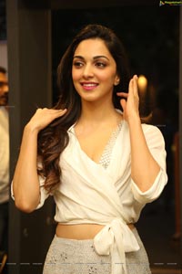 Bollywood Kiara Alia Advani