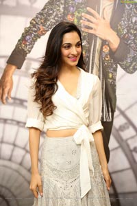 Bollywood Kiara Alia Advani