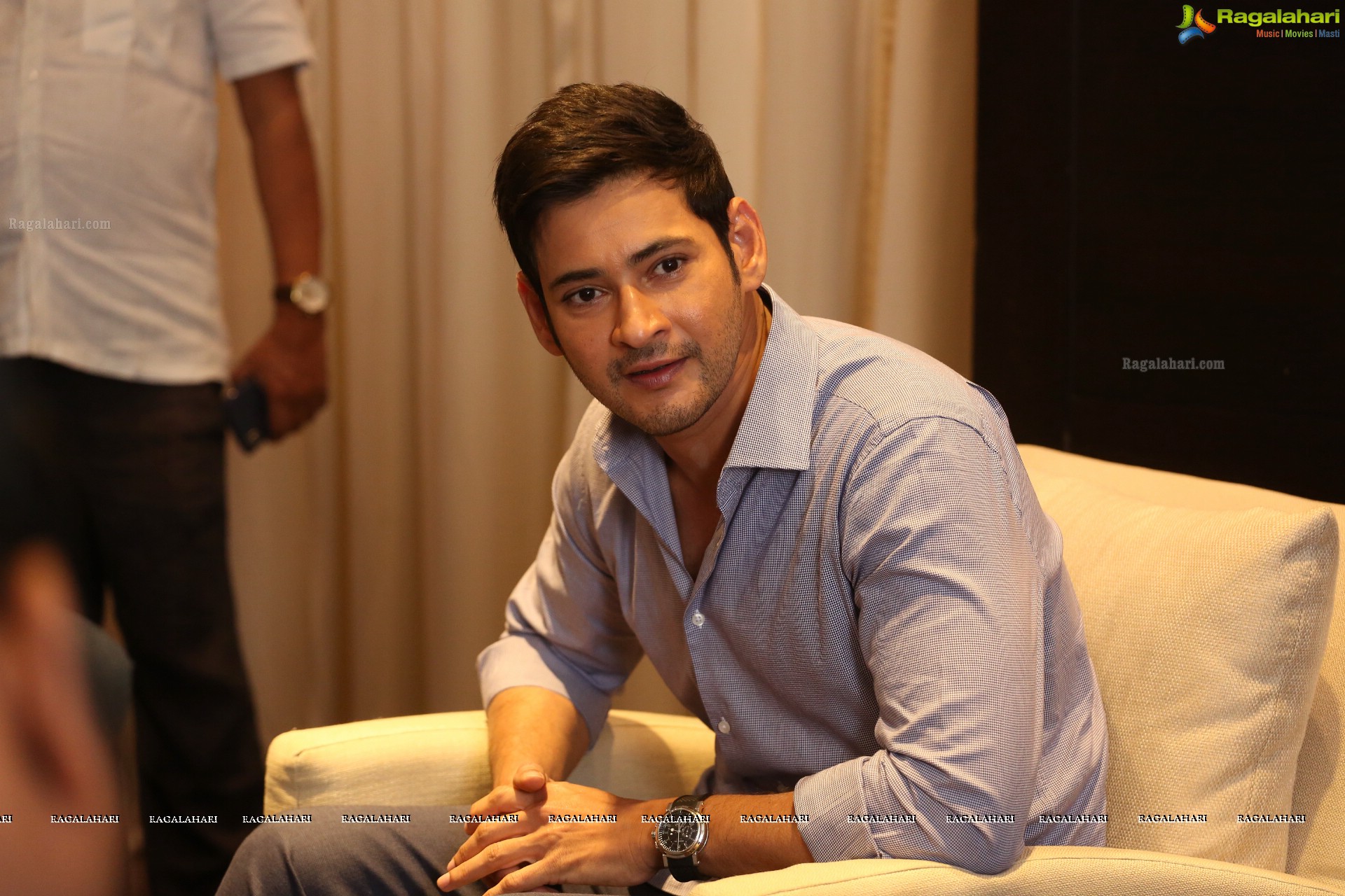 Mahesh Babu at Bharat Ane Nenu Interview (High Definition)