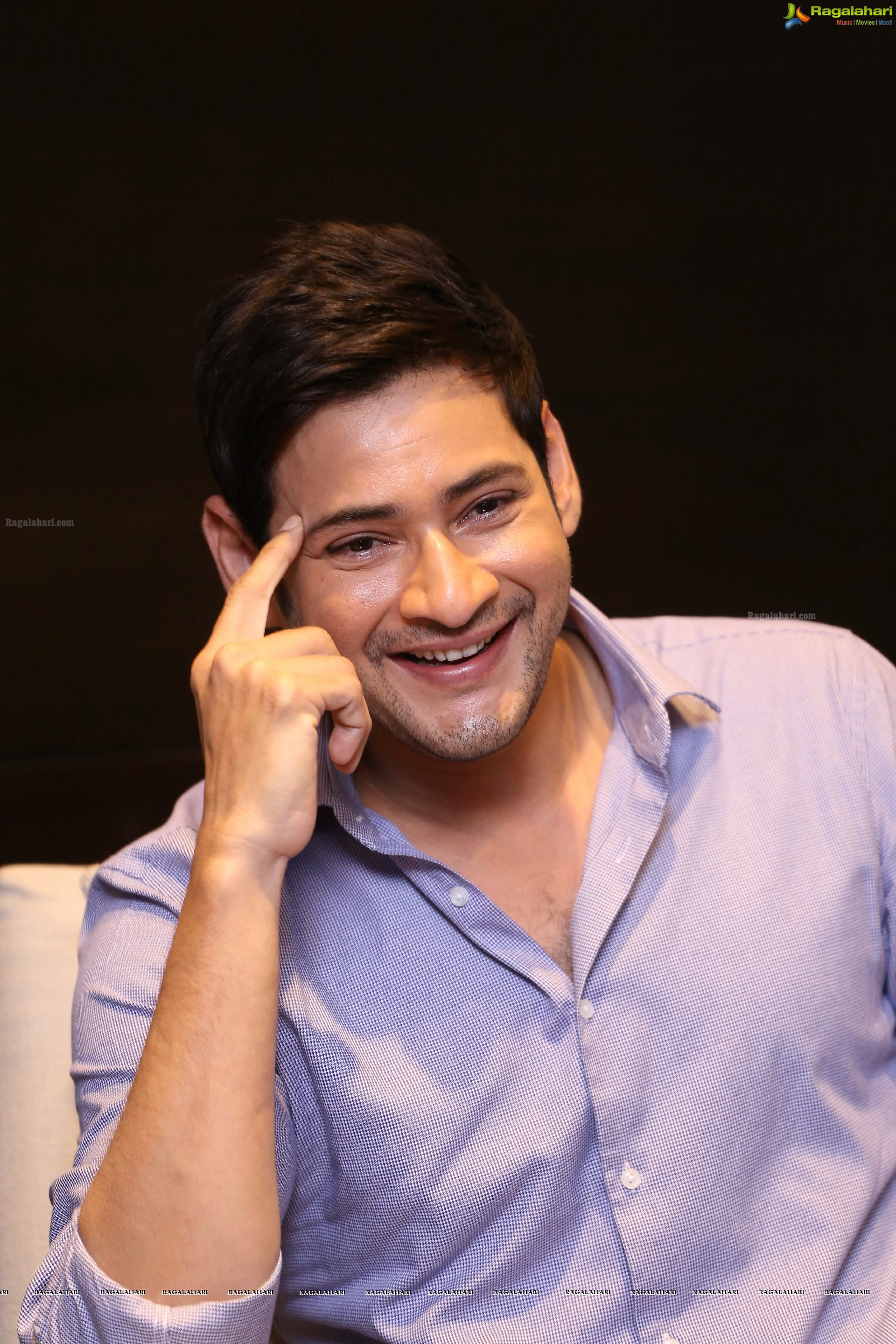 Mahesh Babu at Bharat Ane Nenu Interview (High Definition)