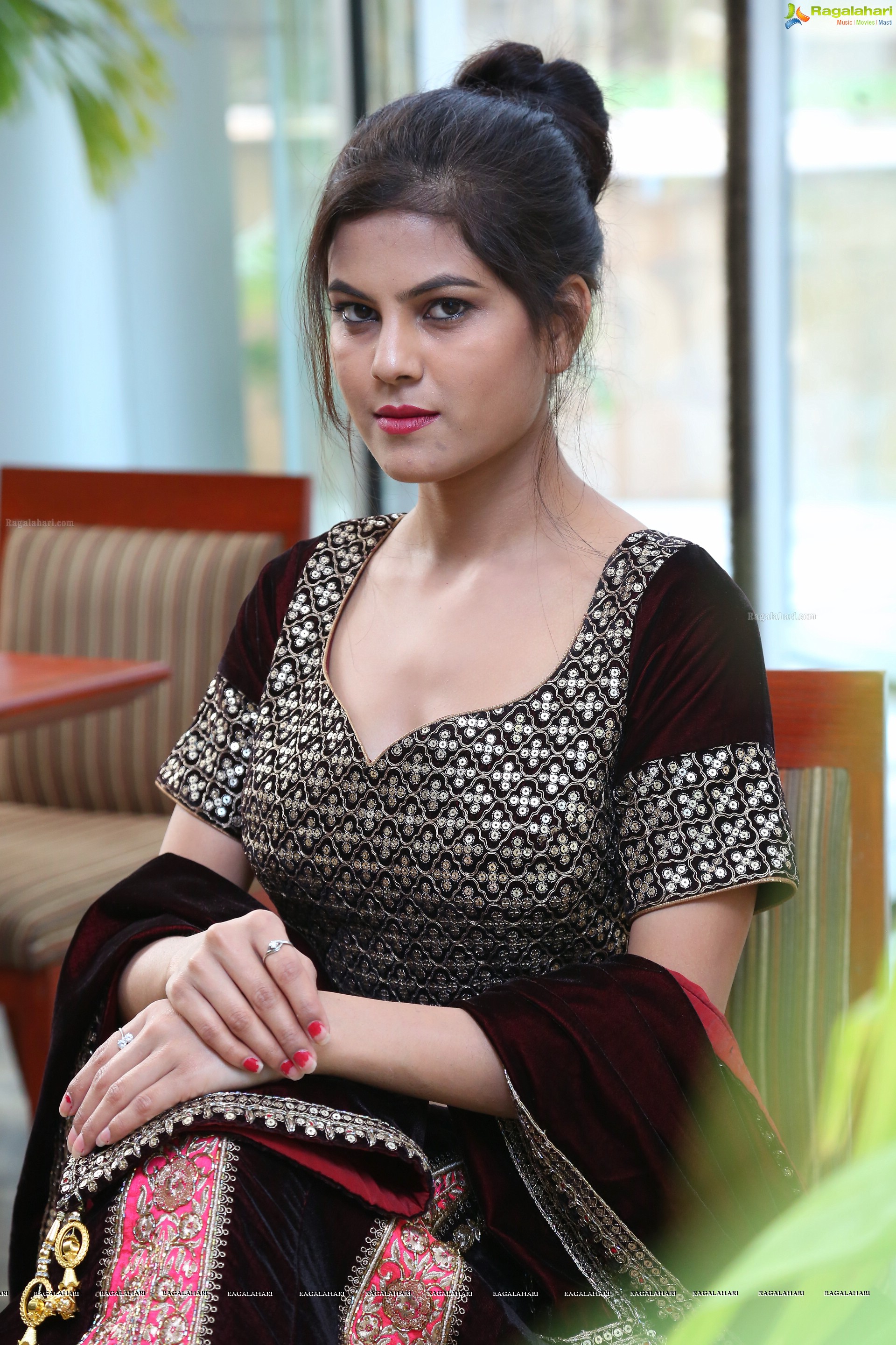 Neha Yadav at Hi-Life Luxury Fashion Exhibition Curtain Raiser (High Definition)