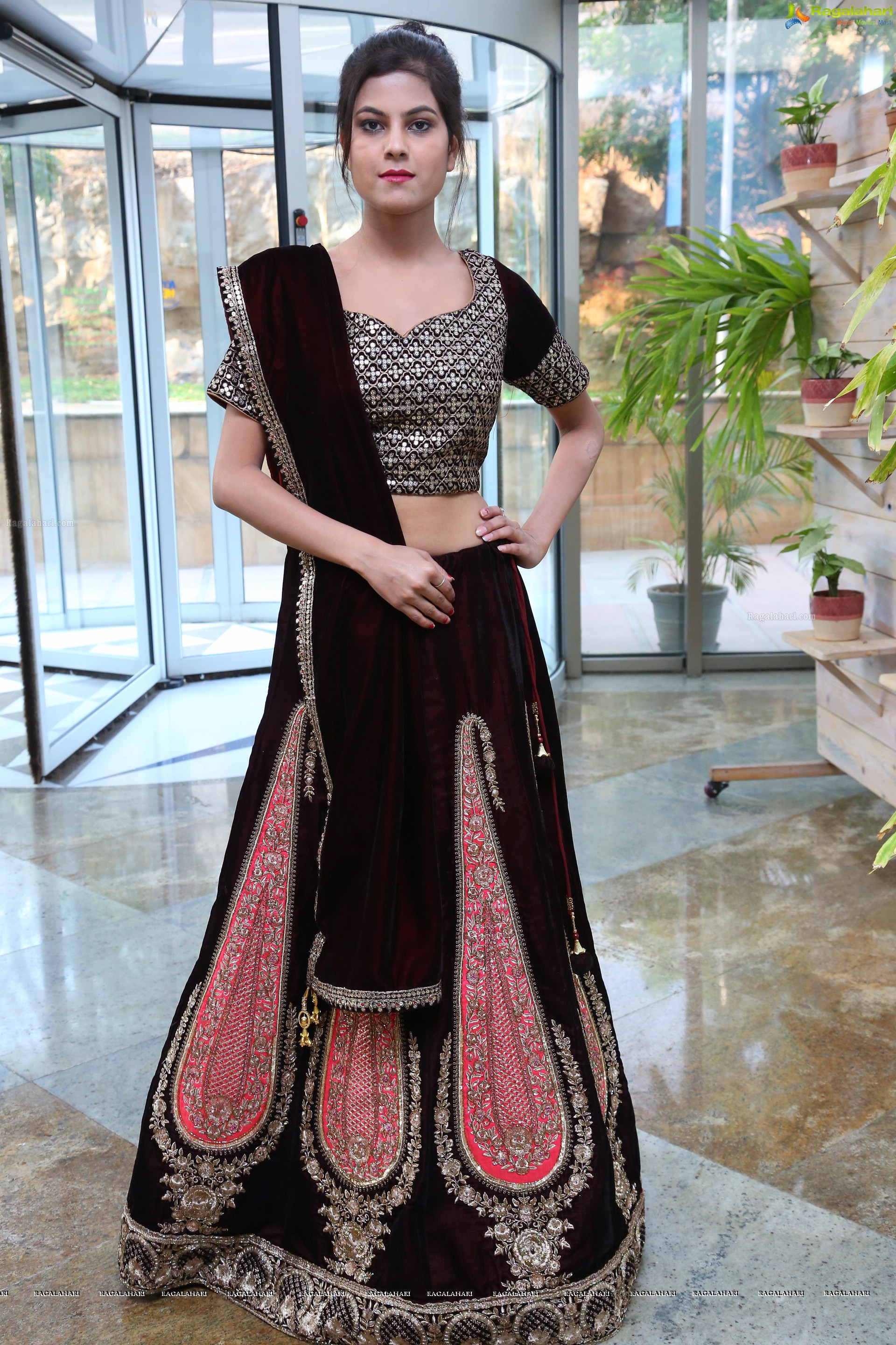 Neha Yadav at Hi-Life Luxury Fashion Exhibition Curtain Raiser (High Definition)