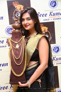 Neha Deshpande in Saree