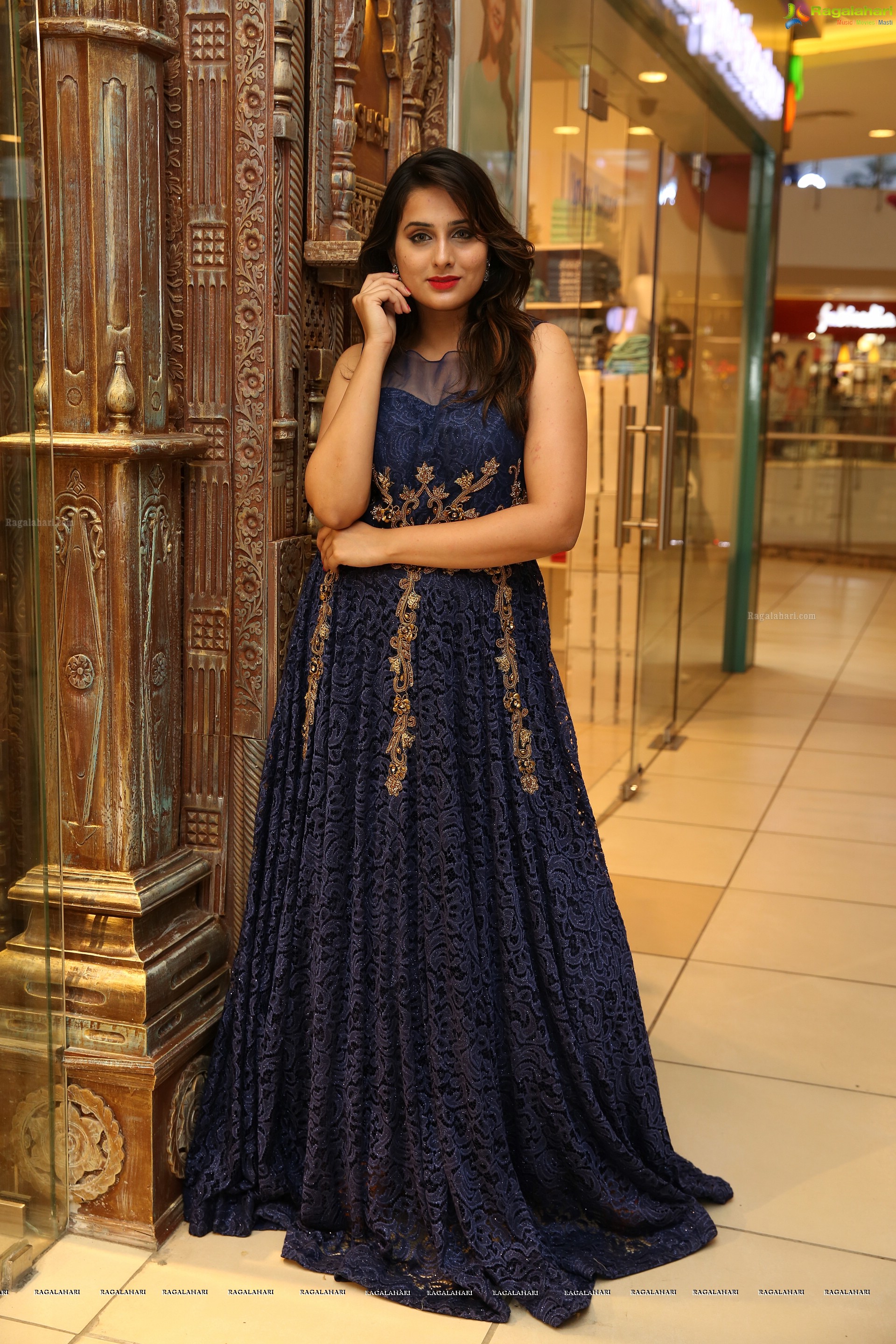 Nikitha Chaturvedi at Kashish Designer Fashion Luxury Showroom (High Definition)