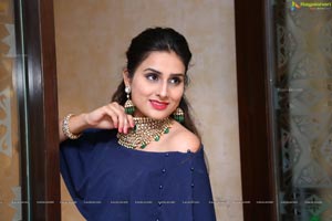 Nikitha Chaturvedi @ Kalasha Fine Jewels 1st Anniversary