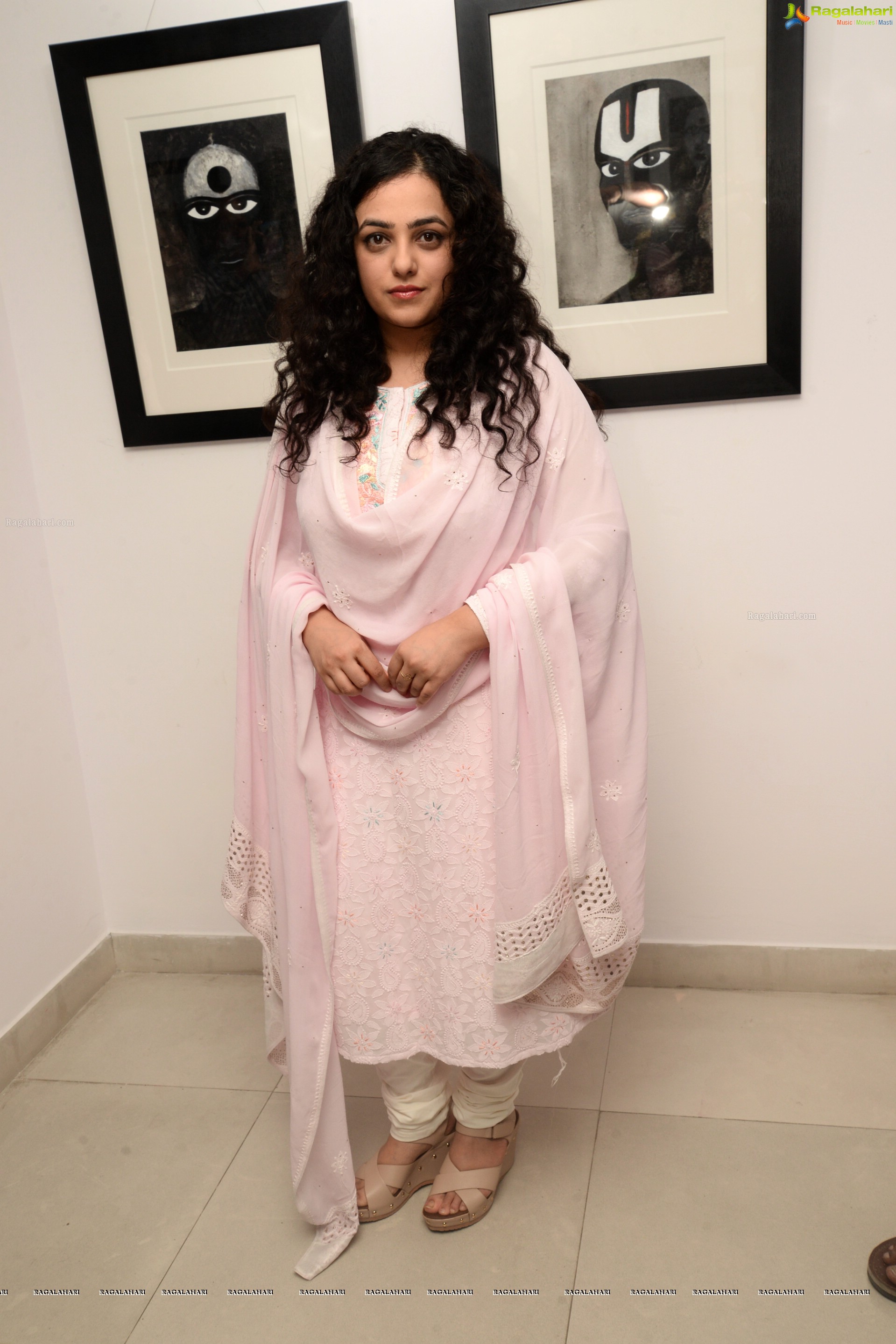 Nithya Menen at Gaze - Solo Show by Gnana Shekar VS (High Definition)