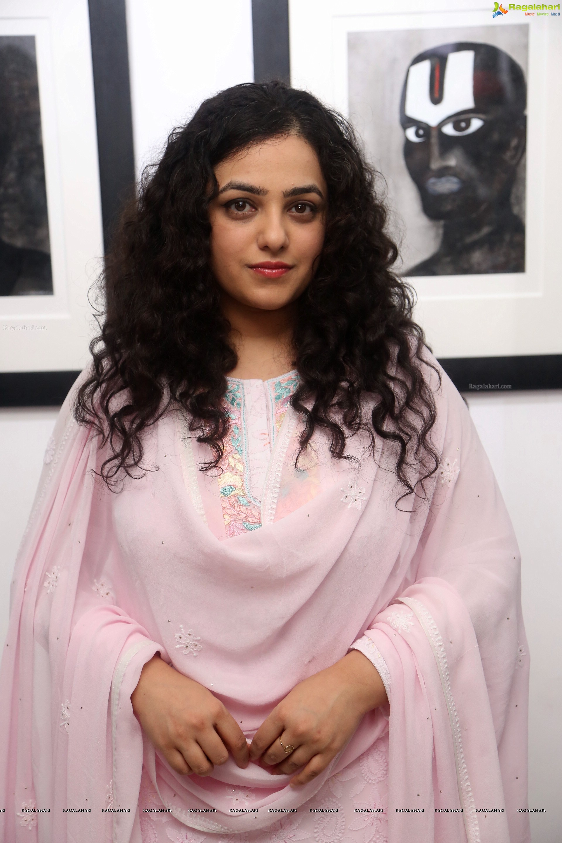 Nithya Menen at Gaze - Solo Show by Gnana Shekar VS (High Definition)