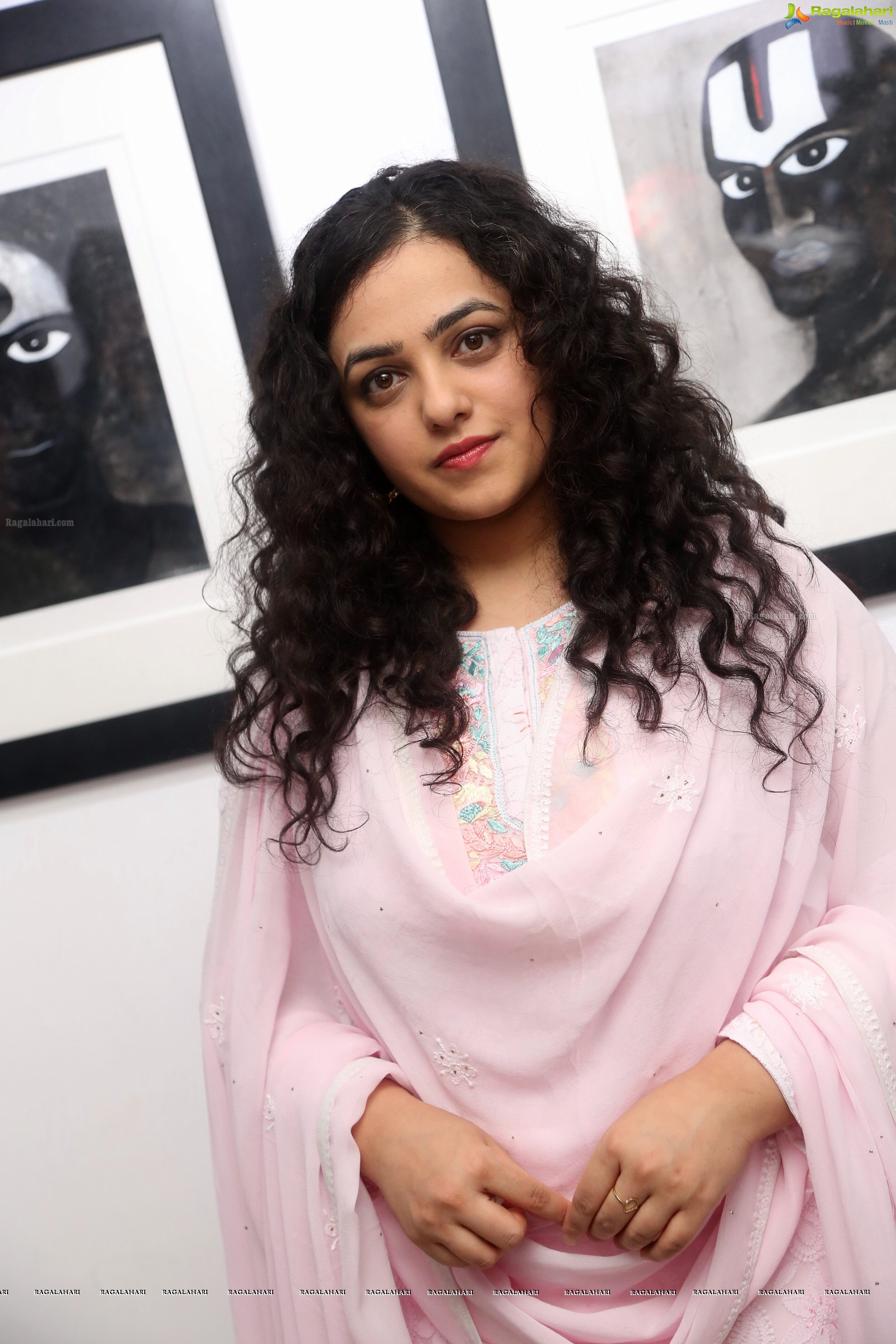 Nithya Menen at Gaze - Solo Show by Gnana Shekar VS (High Definition)