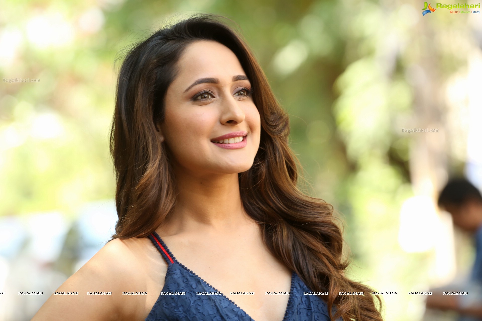 Pragya Jaiswal (High Definition)