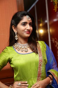 Priya Murthy Heroine Photos