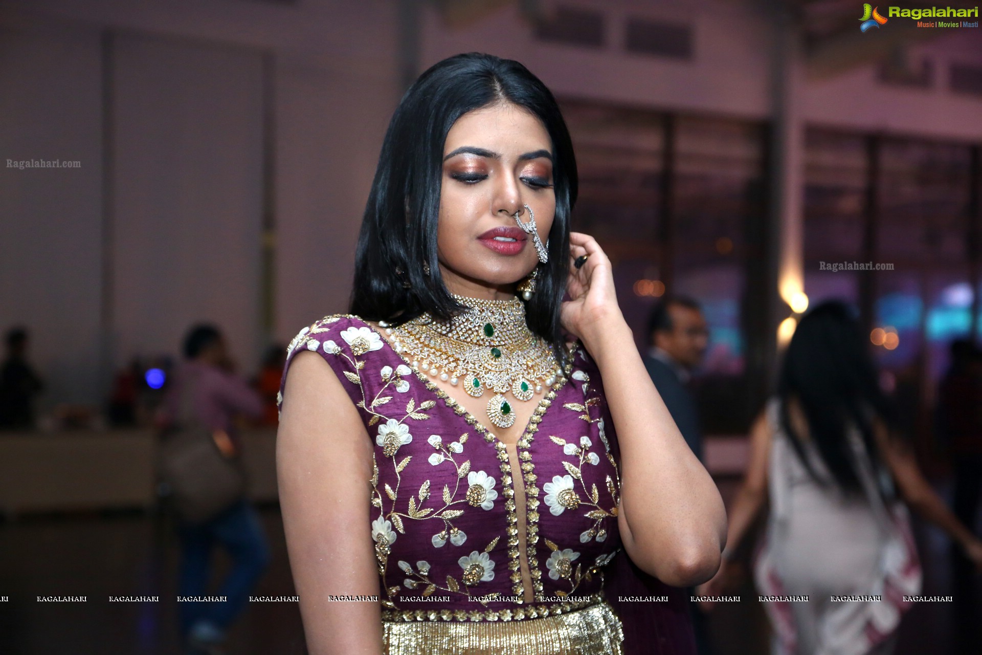 Shivani Rajashekar at Fashion Ramp Walk by Rotary Club of Hyderbad Deccan (High Definition)