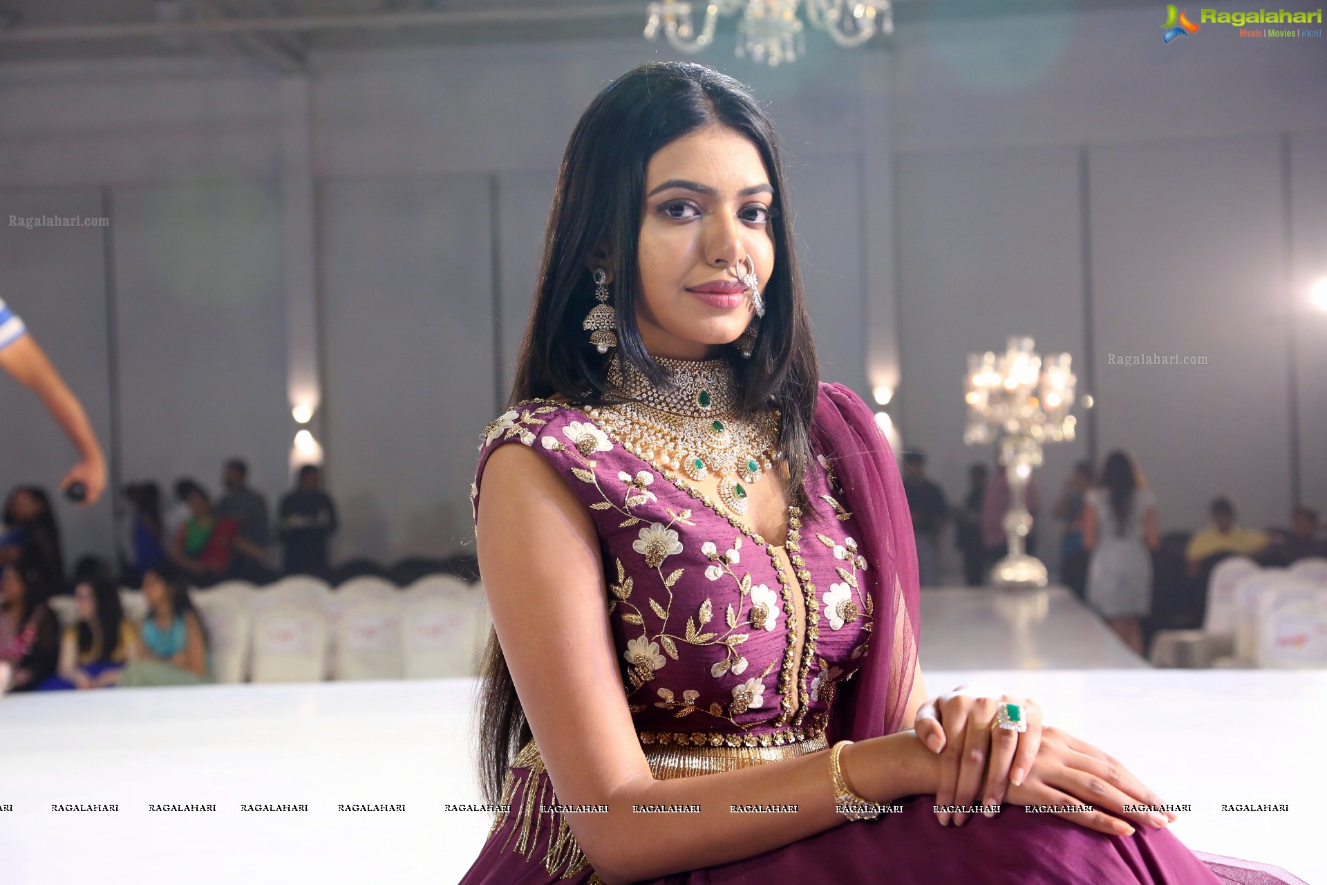 Shivani Rajashekar at Fashion Ramp Walk by Rotary Club of Hyderbad Deccan (High Definition)