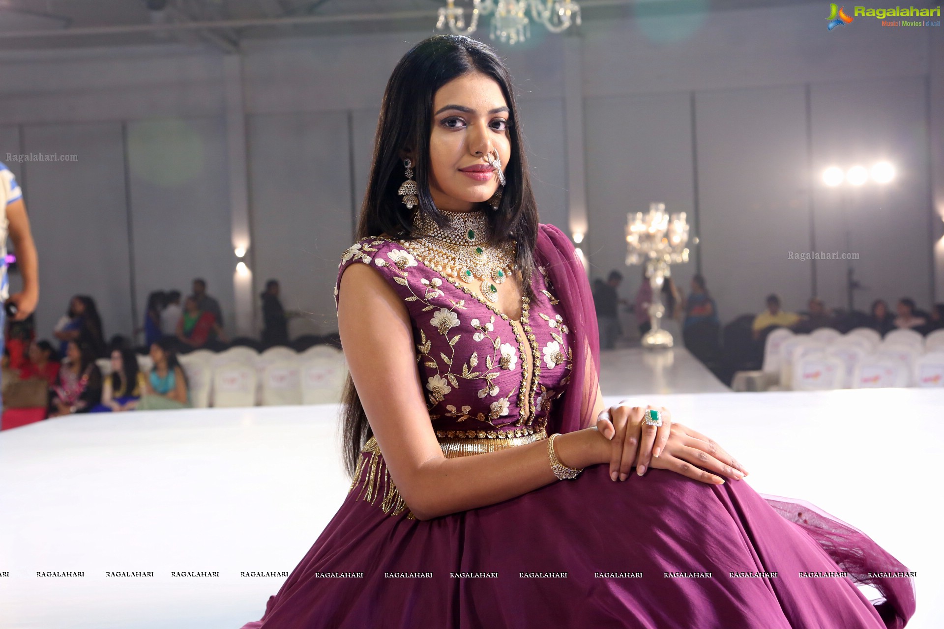 Shivani Rajashekar at Fashion Ramp Walk by Rotary Club of Hyderbad Deccan (High Definition)
