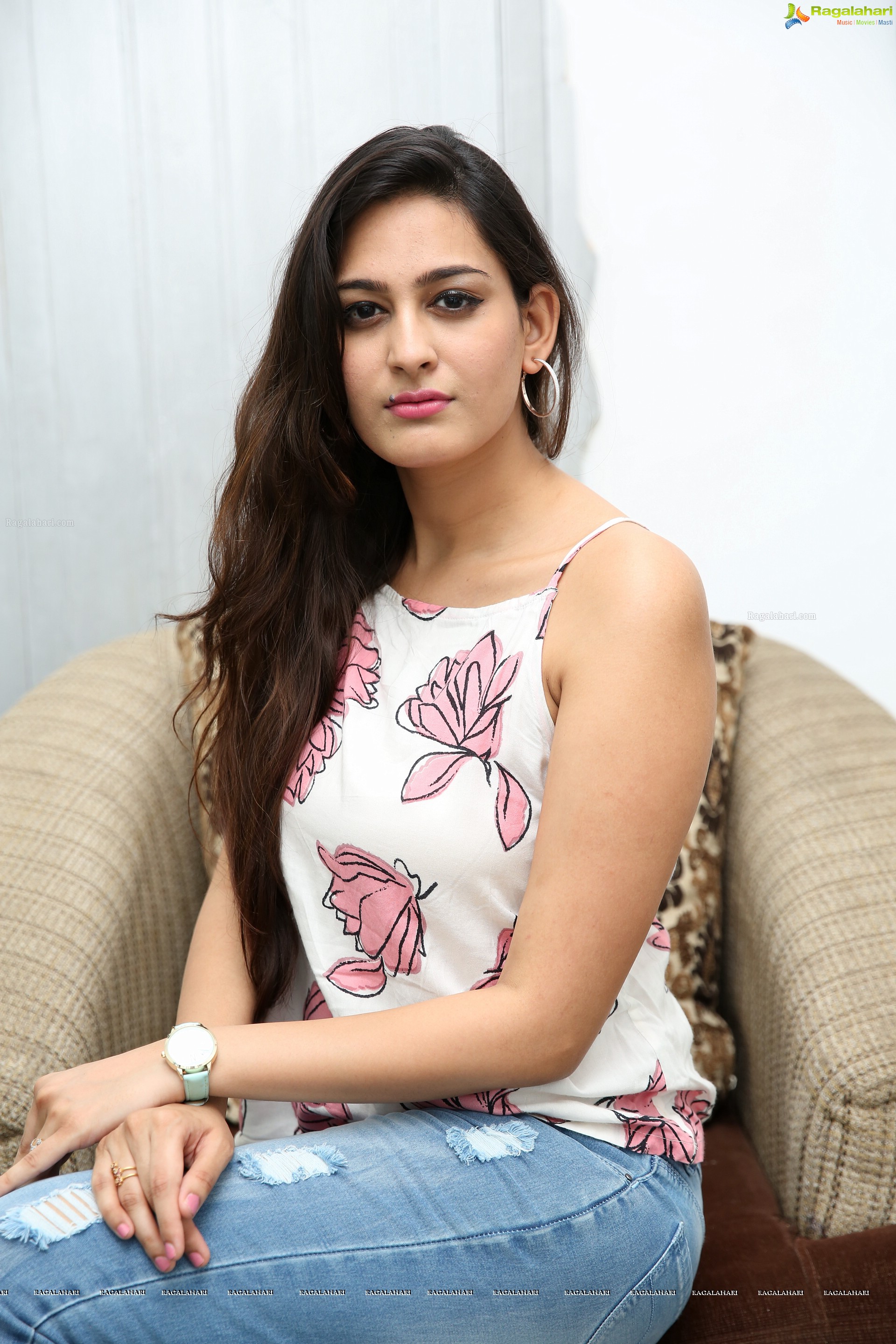 Swetha Jadhav at Joyess Lifestyle Hyderabad - HD Gallery