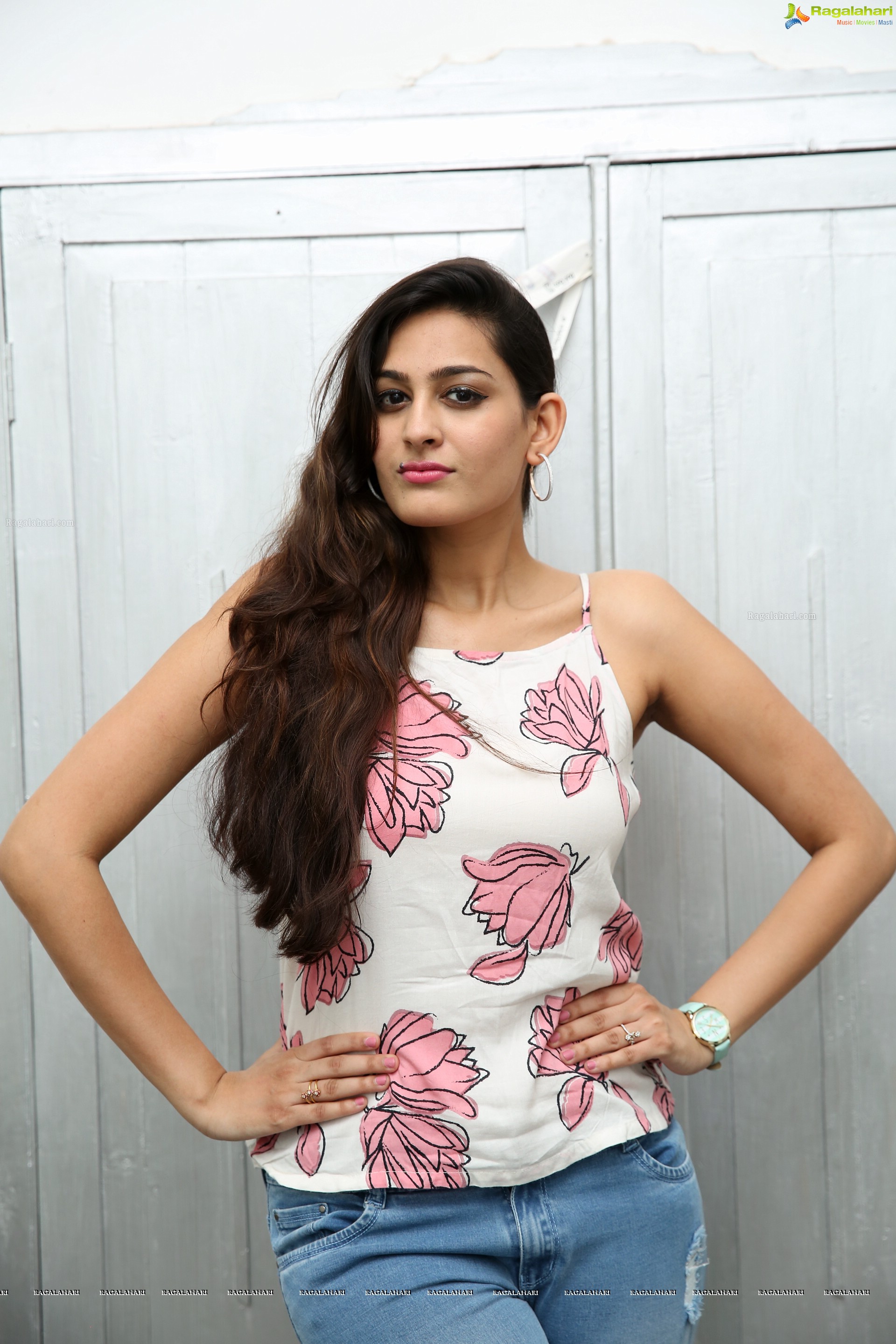 Swetha Jadhav at Joyess Lifestyle Hyderabad - HD Gallery