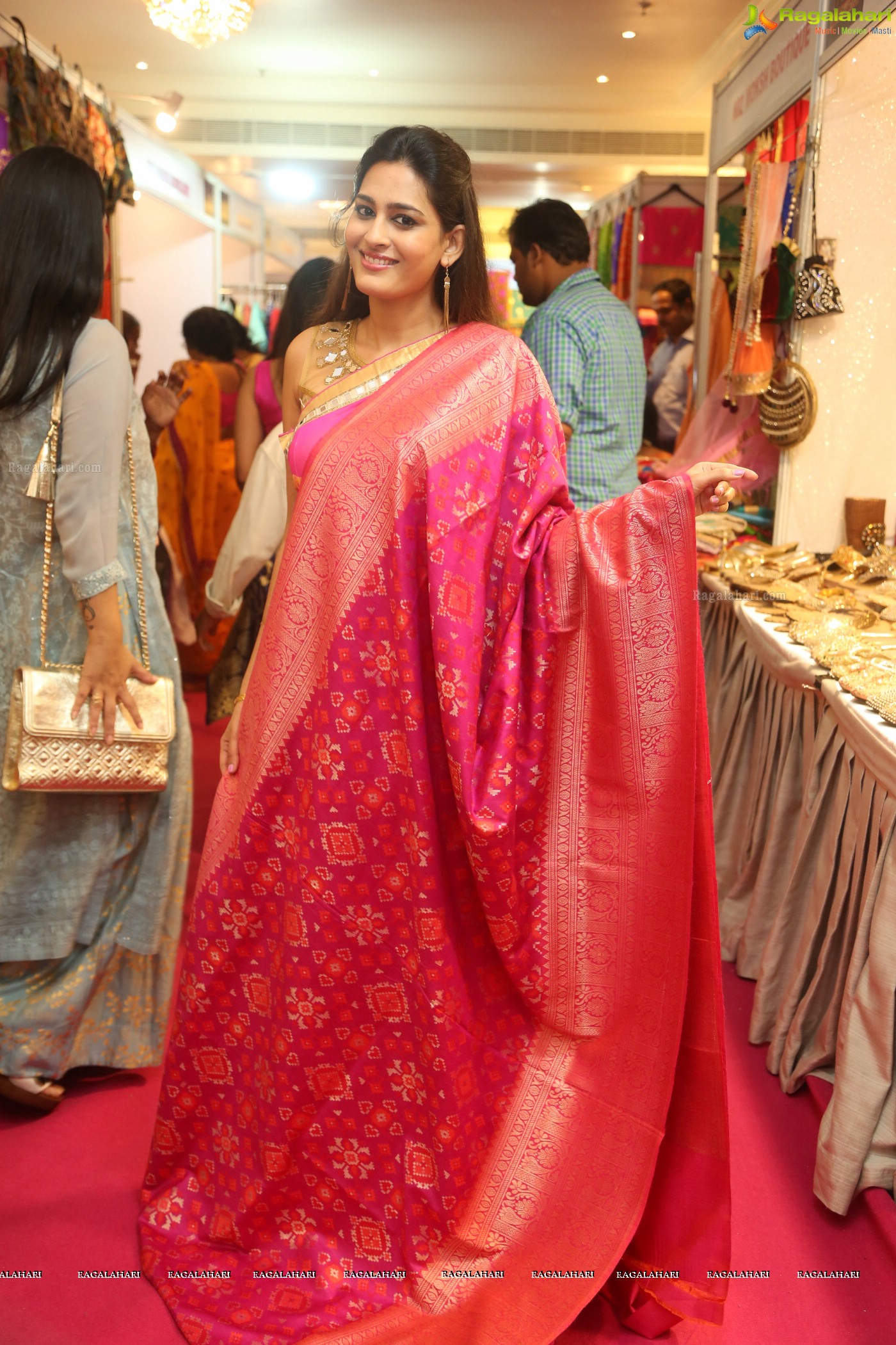 Swetha Jadhav @ Trendz Expo Launch - HD Gallery
