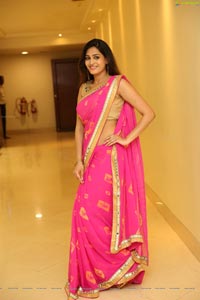 Telugu Actress Swetha Jadhav 