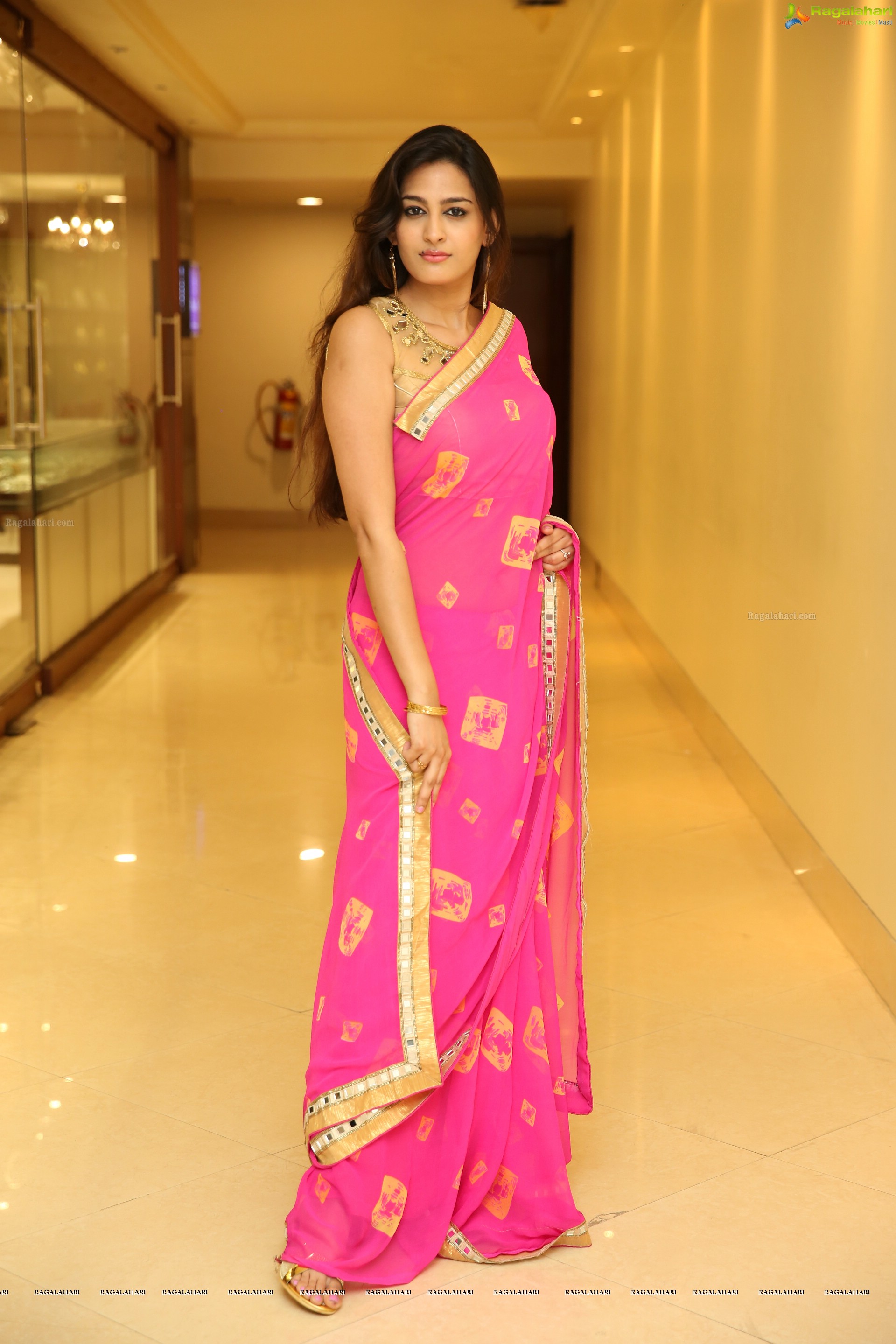 Swetha Jadhav @ Trendz Expo Launch - HD Gallery