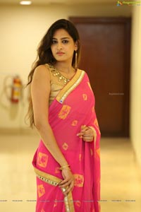 Telugu Actress Swetha Jadhav 