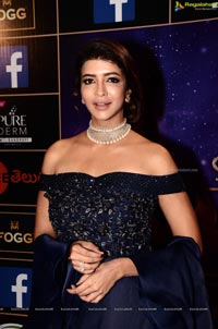 Lakshmi Manchu @ Zee Apsara Awards