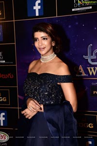 Lakshmi Manchu @ Zee Apsara Awards