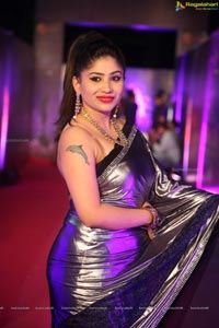 Madhulagna Das @ Zee Apsara Awards 2018