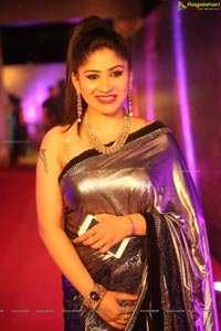 Madhulagna Das @ Zee Apsara Awards 2018