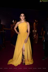 Mehreen Kaur @ Zee Apsara Awards 2018