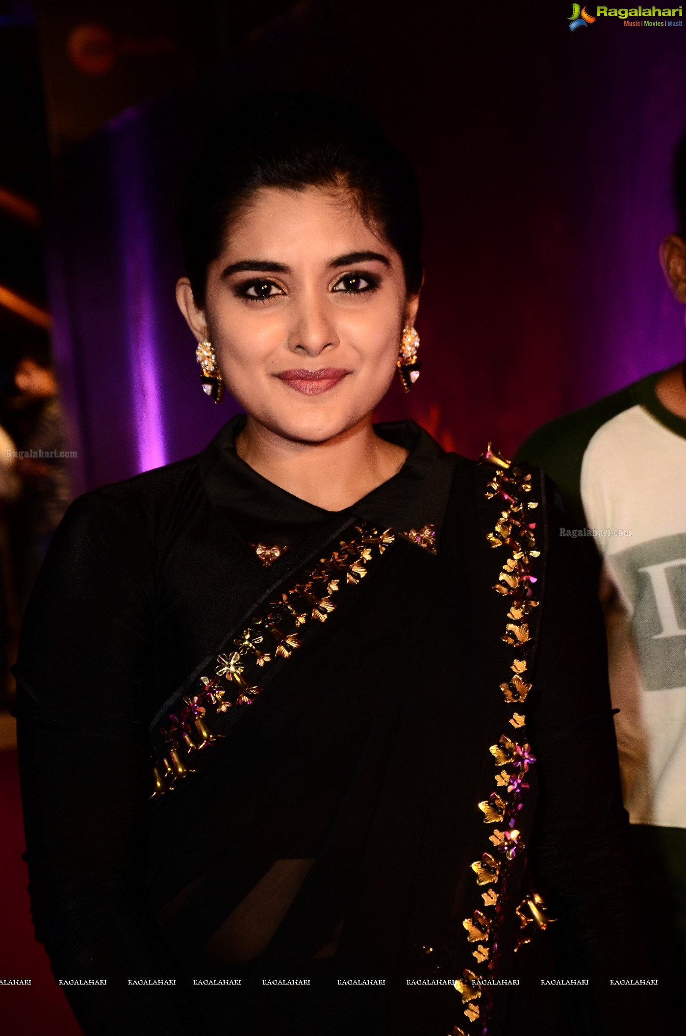 Nivetha Thomas at Zee Apsara Awards 2018 (Posters)