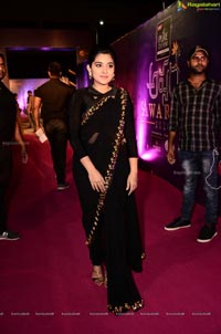 Nivetha Thomas @ Zee Apsara Awards 2018