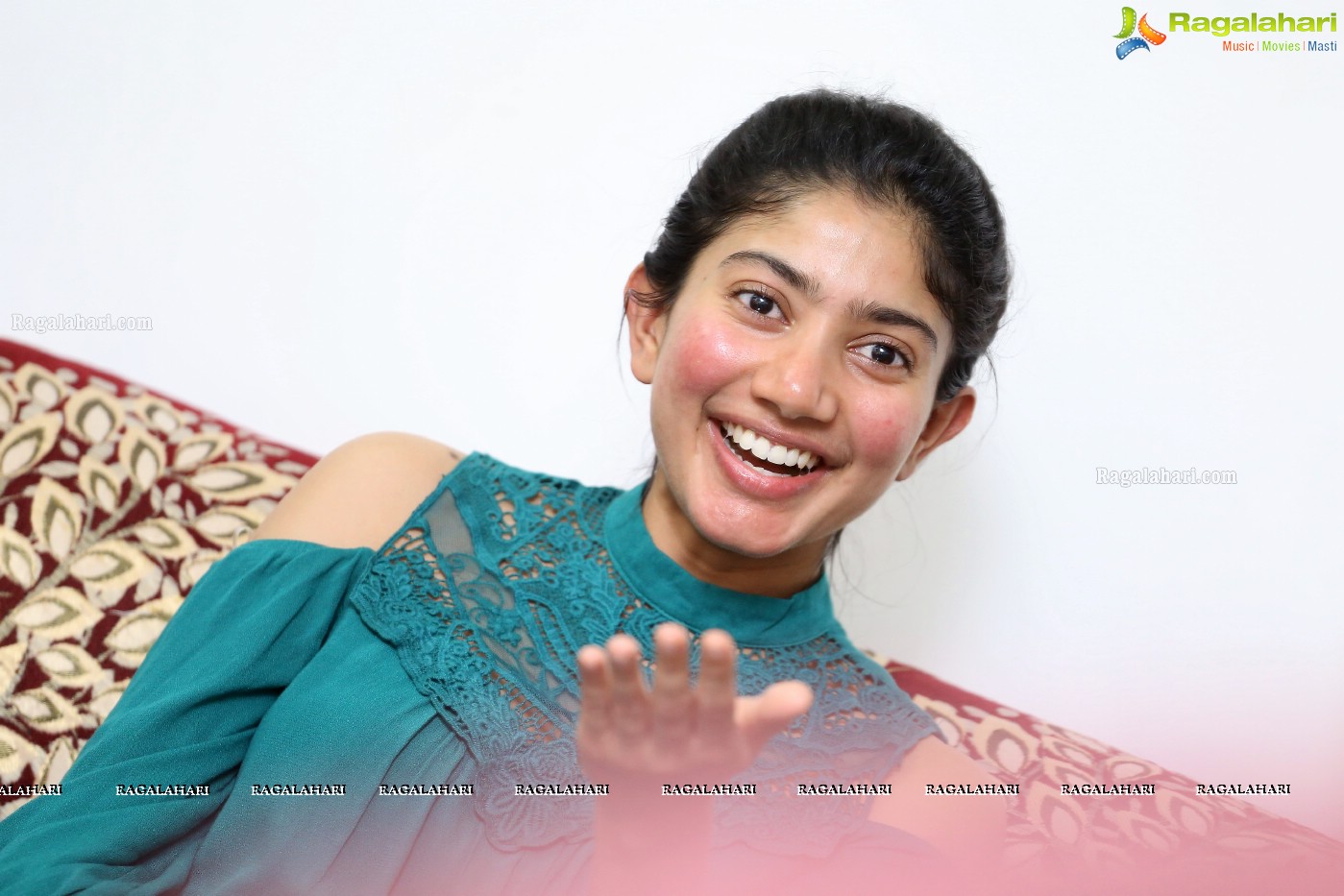 Sai Pallavi at Kanam Interview (Posters)