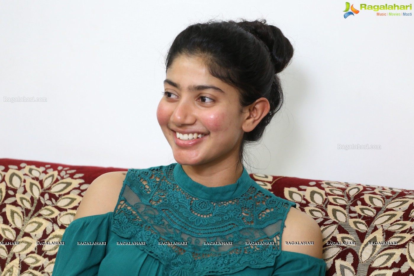 Sai Pallavi at Kanam Interview (Posters)